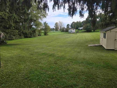 Lawn Care service in New Holland, 17557