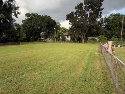 Lawn Care service in Winter Haven, 33881
