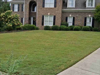 Lawn Care service in Lilburn, 30047