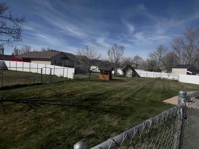 Lawn Care service in Kaysville, 84037