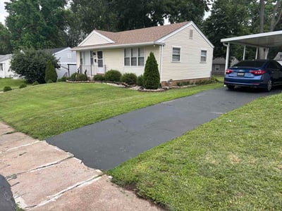 Lawn Care service in Hazelwood, 63042