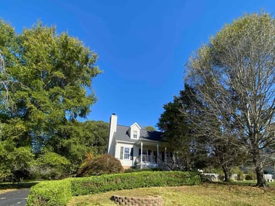 Lawn Care service in Kernersville, 27284