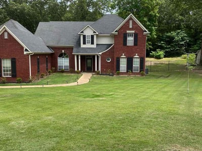 Lawn Care service in Olive Branch, 38654
