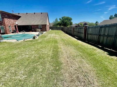 Lawn Care service in Moore, 73160
