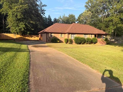 Lawn Care service in Turley, 74126