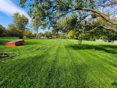 Lawn Care service in Elkhart, 46516