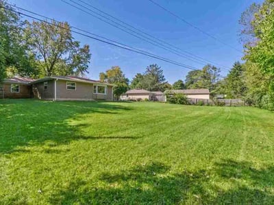 Lawn Care service in Franklin, 46131