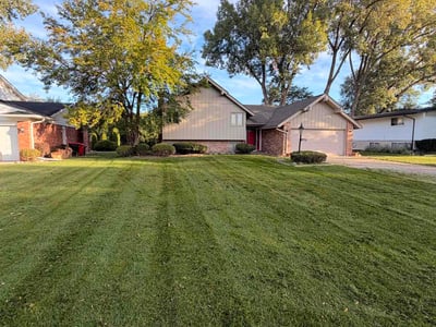 Lawn Care service in Harrison Township, 48045
