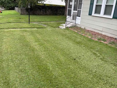 Lawn Care service in Topeka, 66612