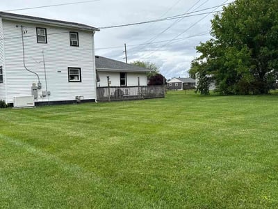 Lawn Care service in Vandalia, 45377