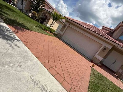 Lawn Care service in Sunrise, 33322