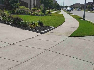 Lawn Care service in Crowley, 76036