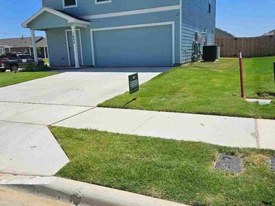 Lawn Care service in Cleburne, 76033