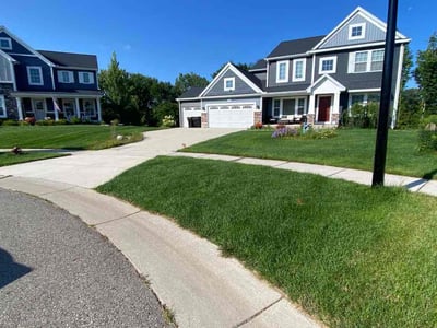 Lawn care service in Byron Center, 49315