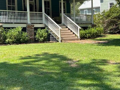 Lawn care service in Summerville, 29483