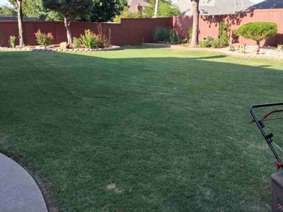 Lawn care service in Oklahoma City, 73162