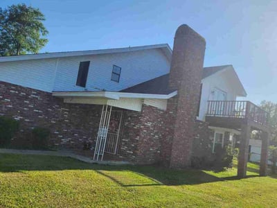 Lawn care service in Lake Charles, 70601