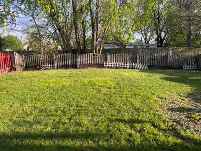 Lawn care service in Plainfield, 60544