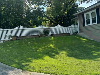 Lawn care service in Atlanta, 30318
