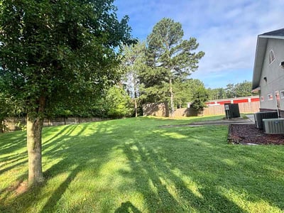Lawn care service in Alpharetta, 30022