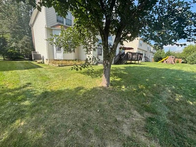 Lawn care service in Kearneysville, 25430