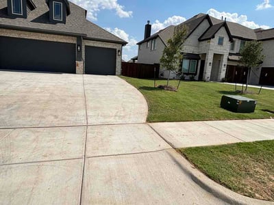 Lawn care service in Venus, 76084