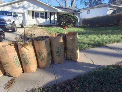 Lawn care service in Omaha, 68104