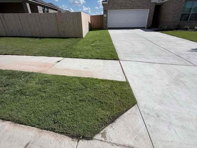 Lawn care service in Georgetown, 78628