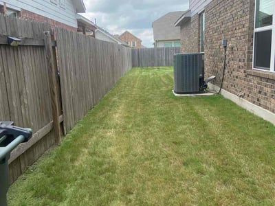 Lawn care service in Round Rock, 78665