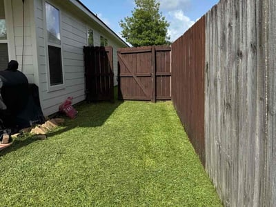 Lawn care service in Baton Rouge, 70816