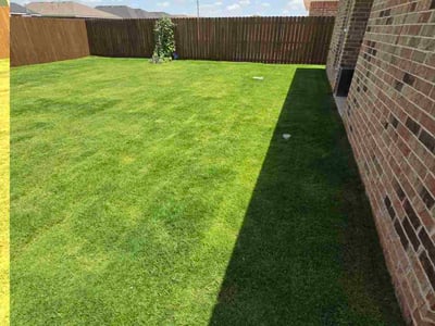 Lawn care service in Lubbock, 79416