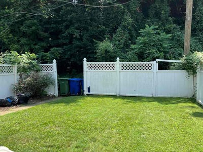 Lawn care service in Baltimore, 21229