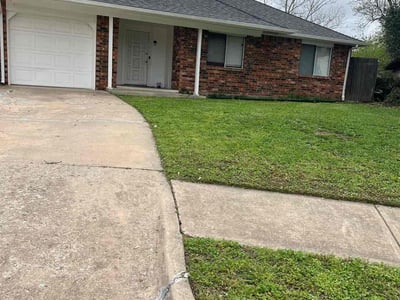 Lawn care service in Norman, 73069