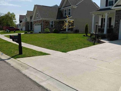 Lawn care service in Huber Heights, 45424