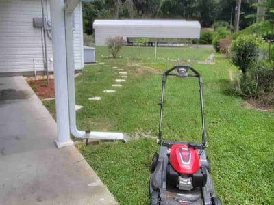 Lawn care service in Green Cove Springs, 32043