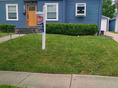 Lawn care service in Ann Arbor, 48103