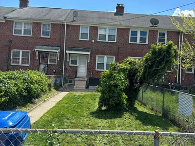 Lawn care service in Baltimore, 21212