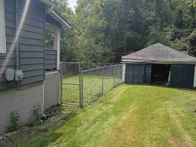Lawn care service in Greensburg, 15601