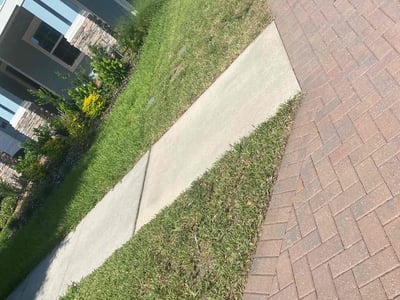 Lawn care service in St. Augustine, 32092