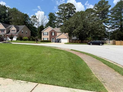 Lawn care service in Dacula, 30019