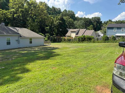 Lawn care service in Lithonia, 30058