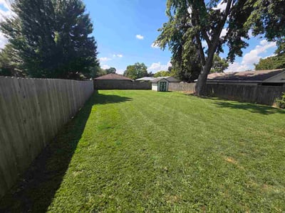Lawn care service in Louisville, 40242