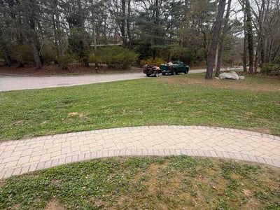 Lawn care service in Lexington, 02420