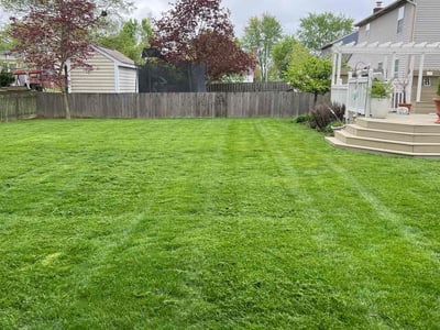 Lawn care service in Hilliard, 43026