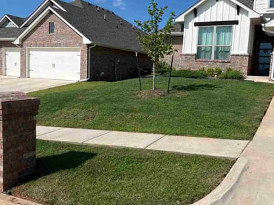 Lawn care service in Edmond, 73034