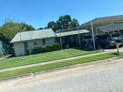 Lawn care service in Balch Springs, 75180