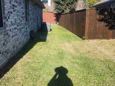Lawn care service in Allen, 75002