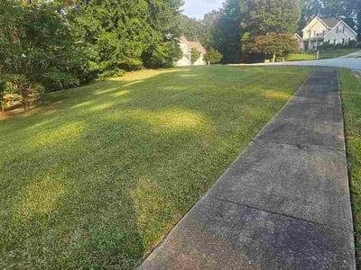 Lawn care service in Fayetteville, 30215