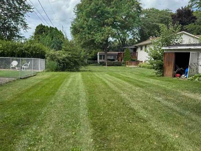 Lawn care service in Lansing, 48917