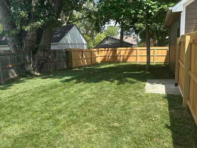 Lawn care service in Blue Springs, 64015